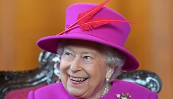 Royal biographer explains why people ‘behaved so oddly’ around the late Queen