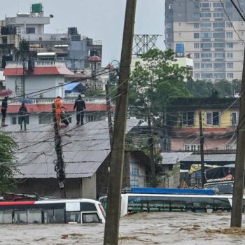 Népal, ouragan Helene, Autriche : les informations de la nuit