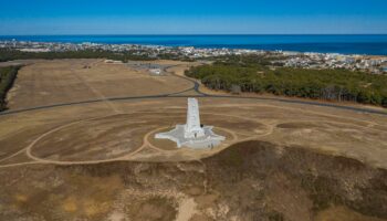 Multiple killed after small plane crashes near Wright Brothers National Memorial’s First Flight Airport