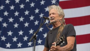 Kris Kristofferson, country music legend, dead at 88