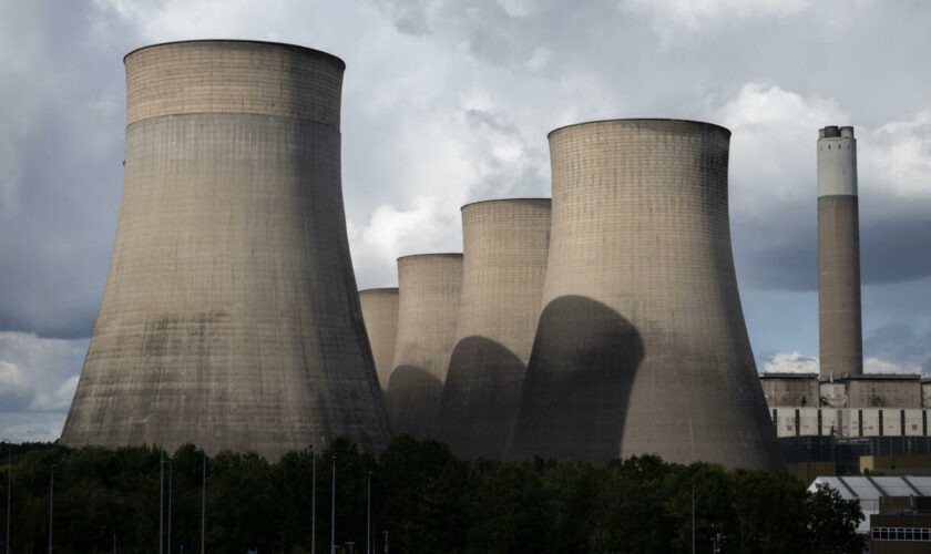 Transition énergétique : le Royaume-Uni ferme sa dernière centrale à charbon