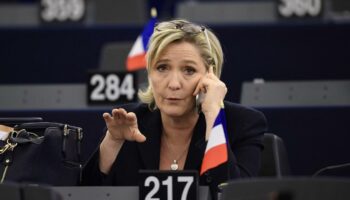 Assistants d'eurodéputés FN : le procès de Marine Le Pen et de 24 personnes s'ouvre à Paris