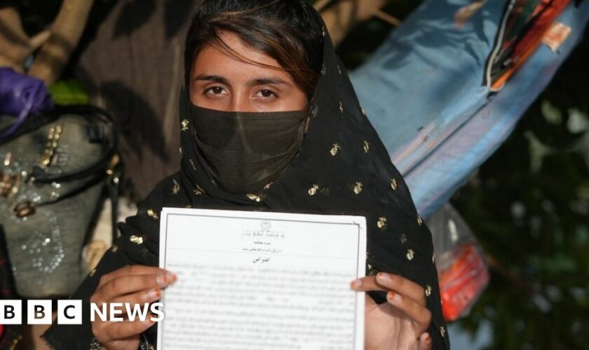 A child bride won the right to divorce - now the Taliban say it doesn't count