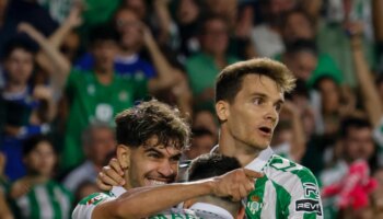 Abde acelera al Betis (2-0)