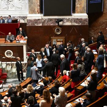 «Abroger la réforme des retraites quoi qu’il en coûte» : quand des députés de gauche s’apprêtent à voter un texte du RN