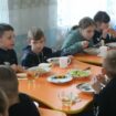 Adoptionen in der Ukraine: Ein Zuhause für Kinder im Krieg