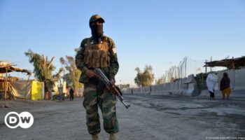 Afghanistan: 14 killed in attack claimed by 'Islamic State'