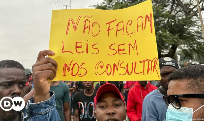 Angola: Critics slam new law to 'ban demonstrations'