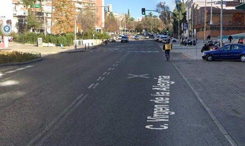 Asaltan a punta de pistola y agreden a un hombre cerca de Las Ventas para robarle su reloj y su móvil