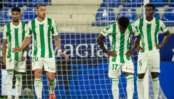 Así está el Córdoba CF en la clasificación tras perder con el Huesca