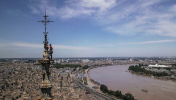 Bordeaux : des hommes cagoulés font irruption sur plusieurs terrasses de restaurants