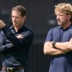 BVB-Geschäftsführer Lars Ricken (l) bestreitet interne Dissonanzen bei Borussia Dortmund. Foto: Bernd Thissen/dpa