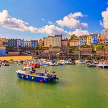 Britain's 'best seaside town' sees 'massive' number of homes go on sale as owners walk away