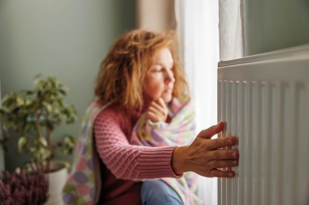 Brits already putting their heating on as temperatures 'dive below freezing' in UK