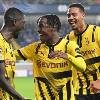 Champions League: BVB trifft spät, Bayern mit Rekordsieg