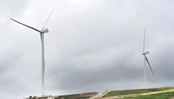 Cinco provincias en alerta este sábado por viento y olas, con bajada de las mínimas en toda España