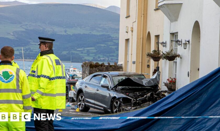 Crash driver died from chest injuries - inquest