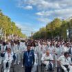 DIRECT. JO Paris 2024 : la cérémonie de décorations va débuter devant l'Arc de Triomphe avec Emmanuel Macron