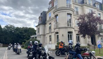 Des motards invitent des personnes handicapées pour une virée en Essonne : « Cette solidarité fait un bien fou »