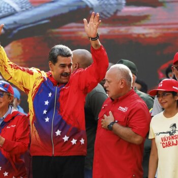 Diosdado Cabello reconoce a África como la "madre patria" de Venezuela y carga contra la "injerencia española": "Se creen superiores, se creen imperio"