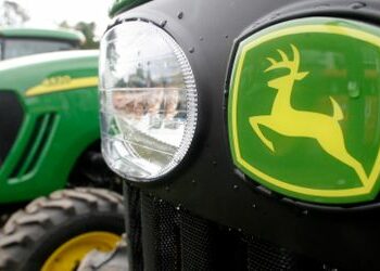 Donald Trump droht Traktorbauer John Deere mit 200-prozentigen Zöllen