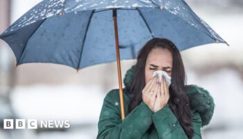 Drop in UK flu shots could lead to worse winter, heath officials warn