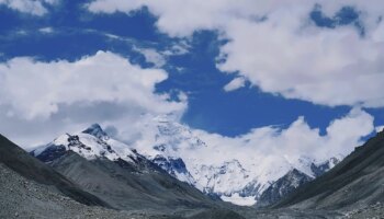 El Everest es cada vez más alto por la erosión de un río a 75 kilómetros de la montaña