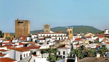 El alcalde de Olivenza insta al ministro de Defensa de Portugal a abandonar los "discursos que levantan muros" y dividen tras reivindicar la localidad como municipio luso