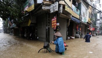 El tifón Yagi deja ya más de 226 muertos en Vietnam, donde un alud ha sepultado un pueblo entero