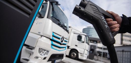 Elektro-LKW von Daimler: Erste Langstrecken-E-Lkw ab November verfügbar