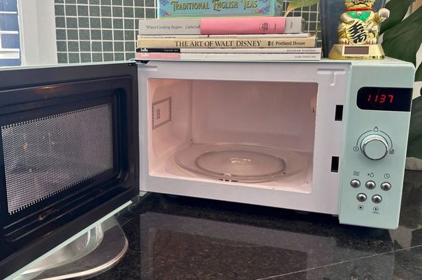 Eliminate smells from your microwave with this super cheap kitchen staple