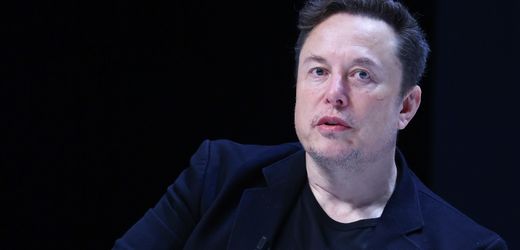 Elon Musk: Tesla-Chef will sich mit Krankenstand im Werk Grünheide befassen