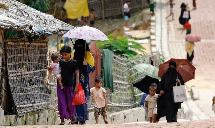 En Birmanie, les Rohingyas pris dans le feu croisé de la guerre civile