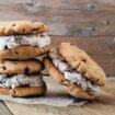 'Epic' hack to make 'perfect' ice-cream cookie sandwiches with no mess