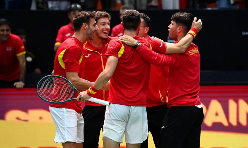 España cierre su semana perfecta con una victoria ante Australia y evitará en la Final a 8 de la Copa Davis a Italia y EEUU