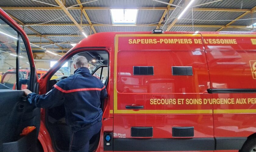 Essonne : une femme meurt écrasée en bricolant sa voiture, son mari grièvement blessé