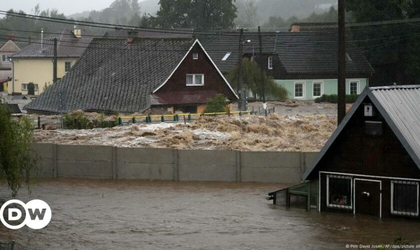 Europe floods: More rain forecast as thousands evacuated