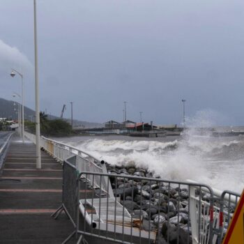 Fortes pluies et orages : la vigilance rouge levée en Guadeloupe