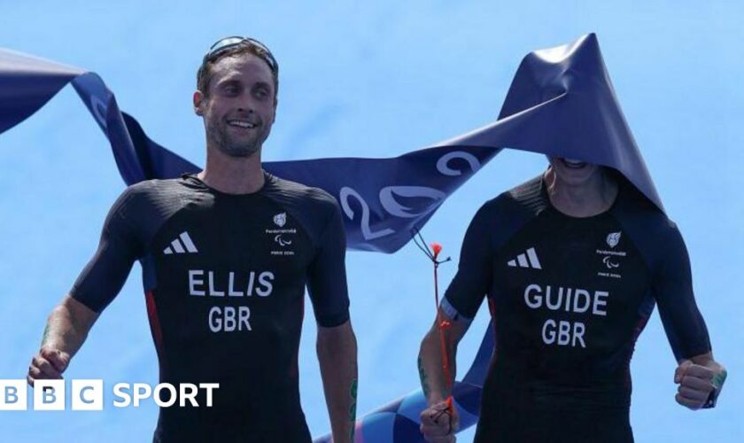 Dave Ellis and Luke Pollard cross the line