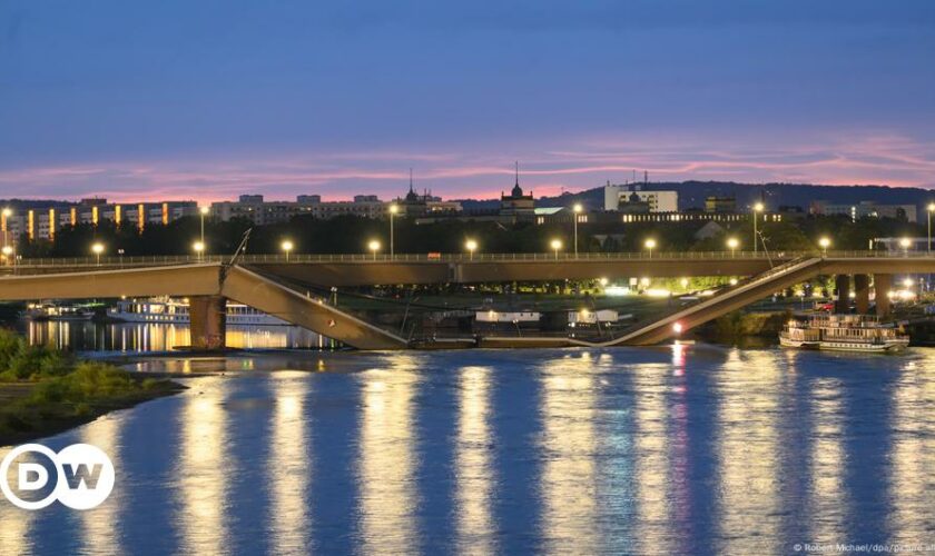 Germany: Bridge in Dresden collapses into Elbe river