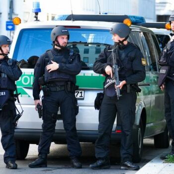 Germany: Munich police shoot suspect near Israeli Consulate