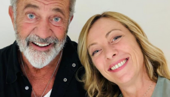 Giorgia Meloni: »Mel & Mel«-Selfie mit Mel Gibson wird kritisiert