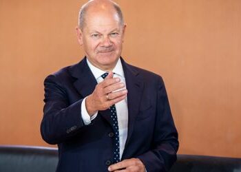 Große Mehrheit hält Olaf Scholz laut Umfrage für führungsschwach