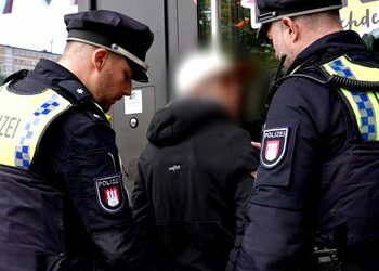 Hamburg: Die Polizisten der Davidwache - Eine ganz normale Nachtschicht