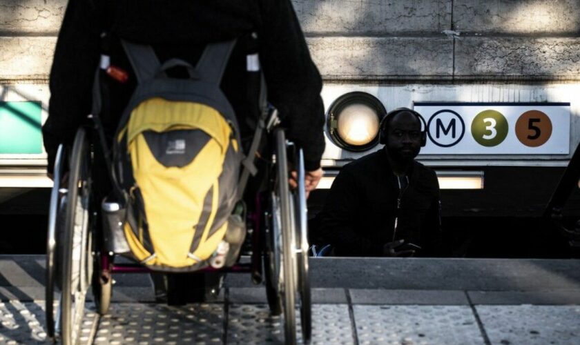 Handicap : notre classement exclusif des quartiers de Paris les plus accessibles aux personnes à mobilité réduite