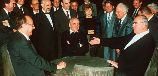 Helmut-Kohl-Vertrauter Horst Teltschik berichtet aus 18 Jahren Zusammenarbeit