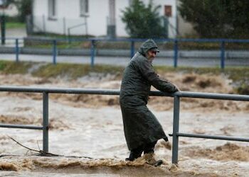 Hochwasser in Europa: Ganze Landstriche gehen unter