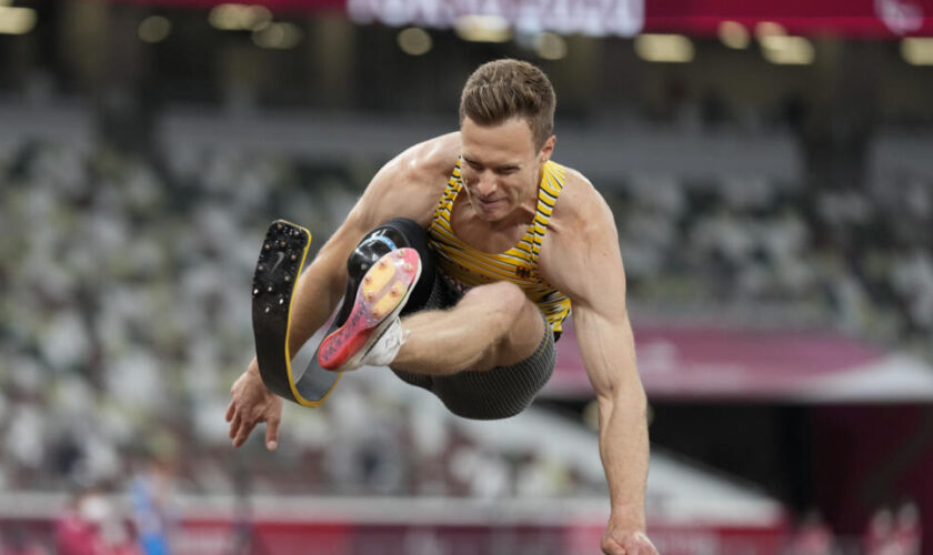 Jeux paralympiques : Markus Rehm, le "Blade Jumper" allemand qui surpasse les valides