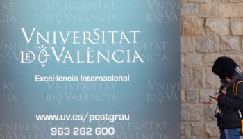 La Justicia tumba una norma lingüística que impedía usar el castellano en la Universidad de Valencia