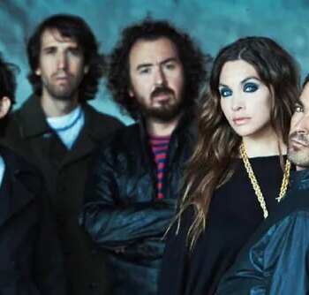 La Oreja de Van Gogh se funde con sus fans en una mezcla de nostalgia y futuro